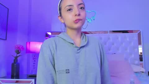 finnky1 online show from 11, 2, 2025