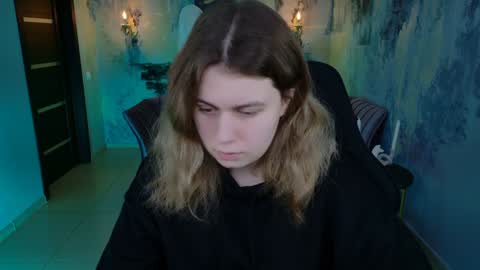 fiora online show from 22, 12, 2024