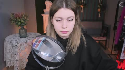 fiora online show from 12, 1, 2025