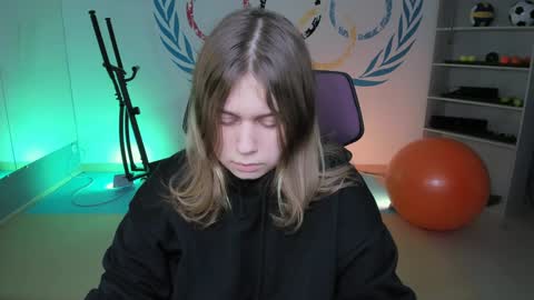 fiora online show from 23, 1, 2025