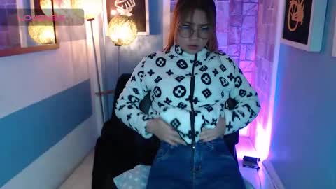 Snapshot of fiorellaa_delsd chatting on 13, 11, 2025 Fiorellaa online show from 13, 11, 2025