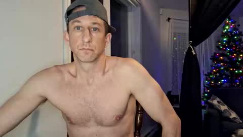 Snapshot of fit_dave_canada chatting on 27, 11, 2025 fit_dave_canada online show from 27, 11, 2025