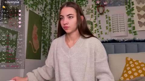 Snapshot of fit_girlfriend chatting on 15, 12, 2025 Ashle online show from 15, 12, 2025