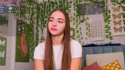 Snapshot of fit_girlfriend chatting on 18, 12, 2025 Ashle online show from 18, 12, 2025