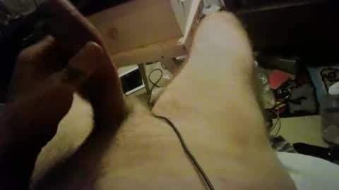 Snapshot of fitsandpics chatting on 16, 9, 2025 wolfgangfox online show from 16, 9, 2025