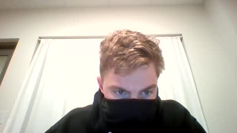 Snapshot of fittfucker chatting on 26, 9, 2025 fittfucker online show from 26, 9, 2025