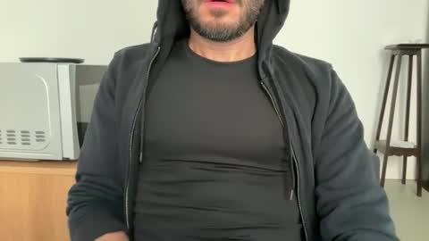 Fla is short for Flavio online show from 19, 10, 2025