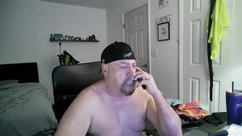 Snapshot of flaguy3233 chatting on 16, 2, 2025 Florida guy online show from 16, 2, 2025
