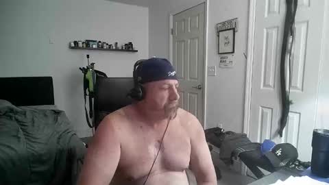 Snapshot of flaguy3233 chatting on 12, 10, 2025 Florida guy online show from 12, 10, 2025
