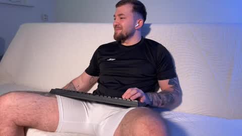 Snapshot of flamefury18 chatting on 19, 3, 2026 Flamefury18 online show from 19, 3, 2026