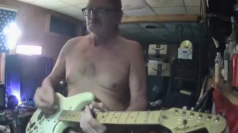 flamingfartguy online show from 26, 2, 2025