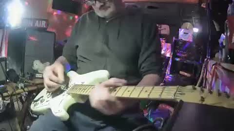 flamingfartguy online show from 12, 9, 2025