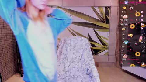 Snapshot of fleximona chatting on 11, 1, 2026 FlexiMona online show from 11, 1, 2026