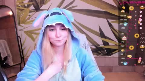 Snapshot of fleximona chatting on 14, 2, 2026 FlexiMona online show from 14, 2, 2026