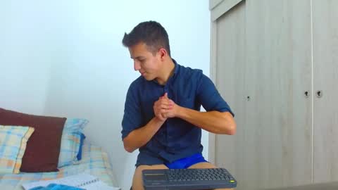 Nico online show from 26, 2, 2025