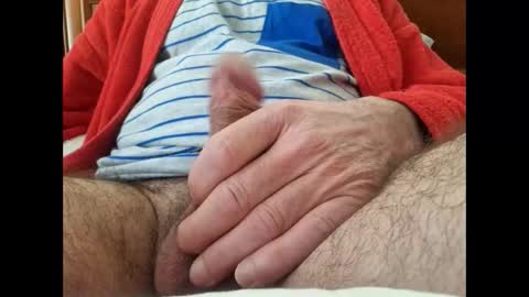 Snapshot of flippe64 chatting on 5, 3, 2025 flippe64 online show from 5, 3, 2025