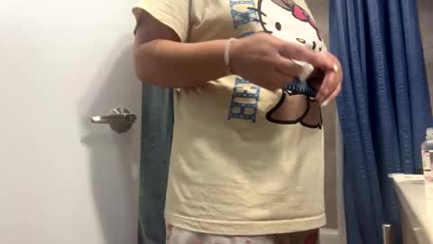 Snapshot of flirtygirlyy chatting on 25, 2, 2026 Ive Retired From Camming online show from 25, 2, 2026