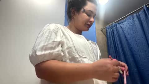 Snapshot of flirtygirlyy chatting on 8, 3, 2026 Ive Retired From Camming online show from 8, 3, 2026