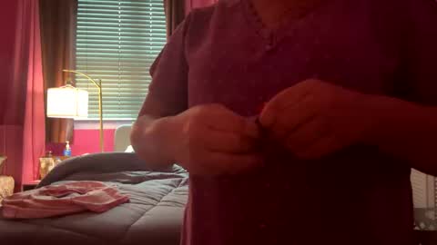 Snapshot of flirtygirlyy chatting on 15, 3, 2026 Ive Retired From Camming online show from 15, 3, 2026