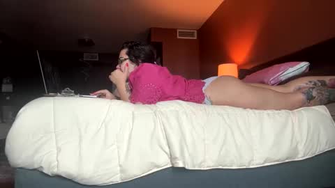 Snapshot of flirtygirlyy chatting on 17, 3, 2026 Ive Retired From Camming online show from 17, 3, 2026