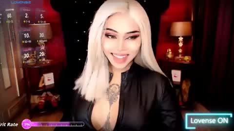 Snapshot of flirtywhore_mariats chatting on 2, 11, 2025 mariadyosa online show from 2, 11, 2025