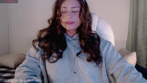 Snapshot of flor3citarockera chatting on 12, 10, 2025 flor3citarockera online show from 12, 10, 2025