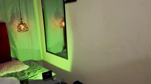 flor_gil online show from 27, 2, 2026