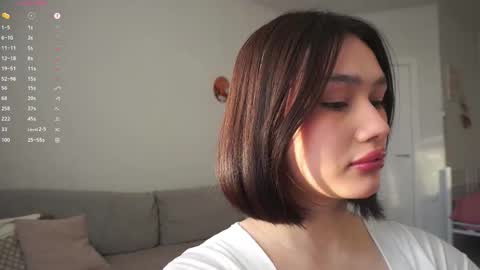 Snapshot of floralmuse chatting on 17, 1, 2026 Viola online show from 17, 1, 2026