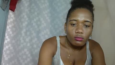 Snapshot of florencia011 chatting on 23, 1, 2025 florencia011 online show from 23, 1, 2025