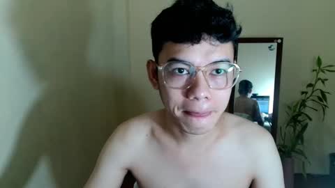 Snapshot of floriankeirxx_ chatting on 24, 10, 2025 floriankeirxx_ online show from 24, 10, 2025