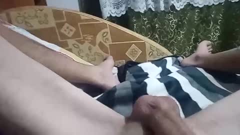 florintrelia44 online show from 6, 11, 2025