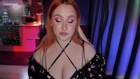 Camelia online show from 4, 2, 2025