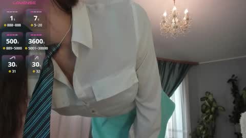 Nicole online show from 16, 1, 2026