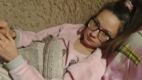 Snapshot of flowercandydoll chatting on 2, 12, 2024 say meow and send tip  online show from 2, 12, 2024