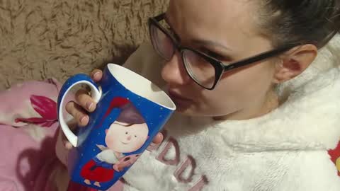 Snapshot of flowercandydoll chatting on 27, 12, 2024 say meow and send tip  online show from 27, 12, 2024