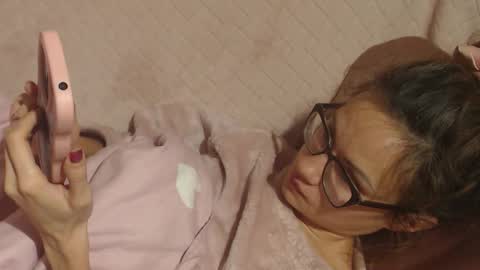 Snapshot of flowercandydoll chatting on 21, 11, 2025 say meow and send tip online show from 21, 11, 2025