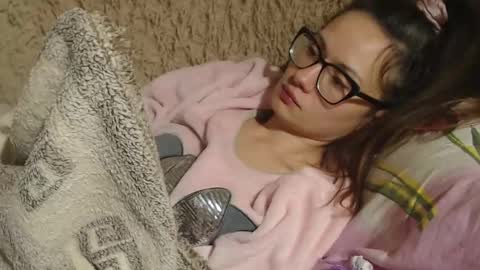 Snapshot of flowercandydoll13 chatting on 2, 12, 2024 say meow and send tip  online show from 2, 12, 2024