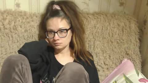 Snapshot of flowercandydoll13 chatting on 8, 12, 2024 say meow and send tip  online show from 8, 12, 2024