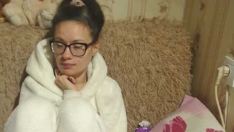 Snapshot of flowercandydoll13 chatting on 25, 12, 2024 say meow and send tip  online show from 25, 12, 2024