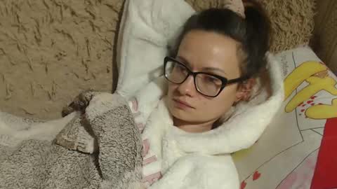 Snapshot of flowercandydoll13 chatting on 29, 12, 2024 say meow and send tip  online show from 29, 12, 2024