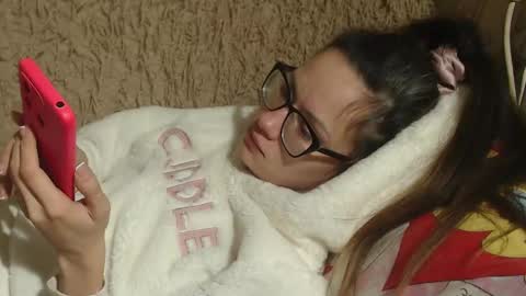 Snapshot of flowercandydoll13 chatting on 13, 1, 2025 say meow and send tip  online show from 13, 1, 2025