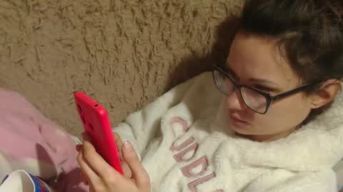 Snapshot of flowercandydoll13 chatting on 31, 1, 2025 say meow and send tip  online show from 31, 1, 2025