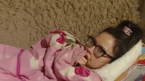 Snapshot of flowercandydoll13 chatting on 31, 1, 2025 say meow and send tip  online show from 31, 1, 2025