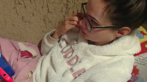 Snapshot of flowercandydoll13 chatting on 5, 2, 2025 say meow and send tip  online show from 5, 2, 2025