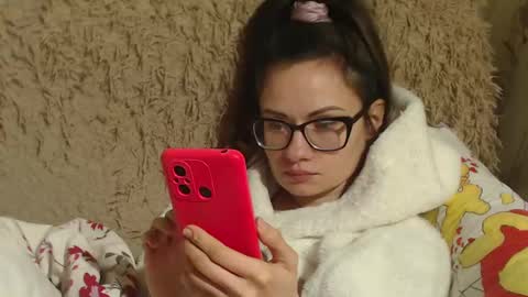 Snapshot of flowercandydoll13 chatting on 9, 2, 2025 say meow and send tip  online show from 9, 2, 2025