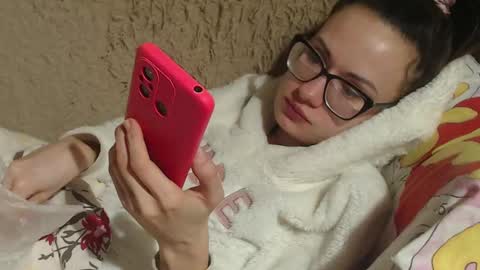 Snapshot of flowercandydoll13 chatting on 17, 2, 2025 say meow and send tip  online show from 17, 2, 2025