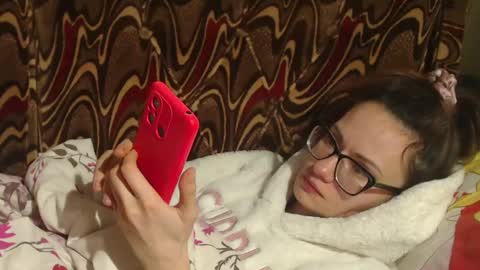 Snapshot of flowercandydoll13 chatting on 27, 2, 2025 say meow and send tip  online show from 27, 2, 2025