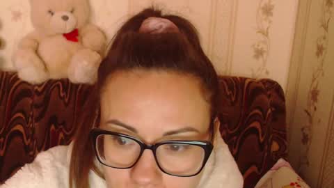 Snapshot of flowercandydoll13 chatting on 28, 2, 2025 say meow and send tip  online show from 28, 2, 2025