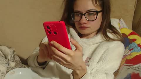 Snapshot of flowercandydoll13 chatting on 3, 3, 2025 say meow and send tip  online show from 3, 3, 2025