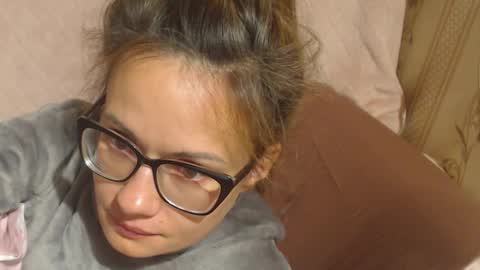 Snapshot of flowercandydoll13 chatting on 25, 9, 2025 say meow and send tip  online show from 25, 9, 2025